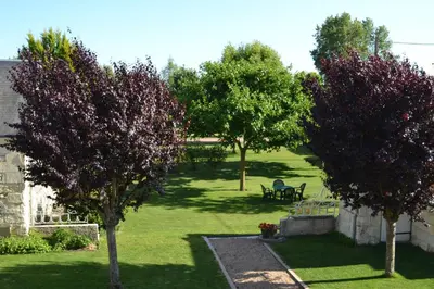 Jardin de l'établissement LES CHAMBRES D HOTES DU LAVOIR
