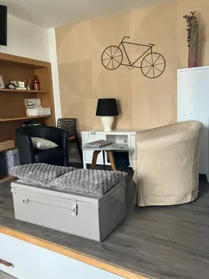 Coin salon dans l'établissement LE CID