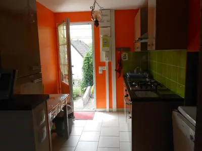 Cuisine ou kitchenette dans l'établissement Gite Halia beauval
