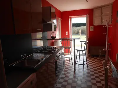 Cuisine ou kitchenette dans l'établissement gite du vivier 2km du parc beauval