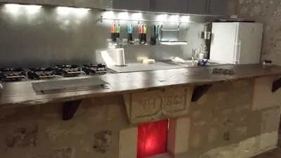 Cuisine ou kitchenette dans l'établissement La Chancellerie