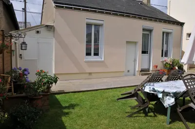 Jardin de l'établissement Les Vergnes Mancelles