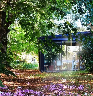 Jardin de l'établissement Le Clos de la Commanderie