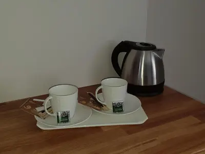 Plateau bouilloire dans l'établissement la blanchetière