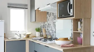 Cuisine ou kitchenette dans l'établissement Camping Au Coeur de Vendome