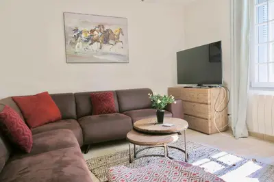 Télévision ou salle de divertissement dans l'établissement Country House - La Valentrée