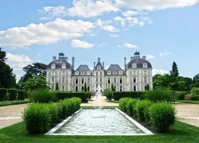 Jardin de l'établissement Tourhotel Blois