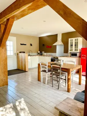 Cuisine ou kitchenette dans l'établissement Gite de la Tour SPA PRIVÉ