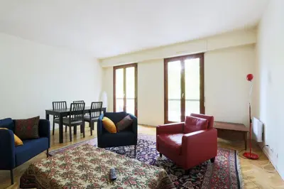 Coin salon dans l'établissement Spacious T3 #JeanJaurès#Tours #Hypercentre#parking