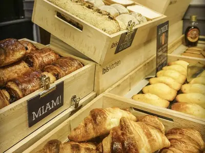 Nourriture dans l'hôtel ou à proximité