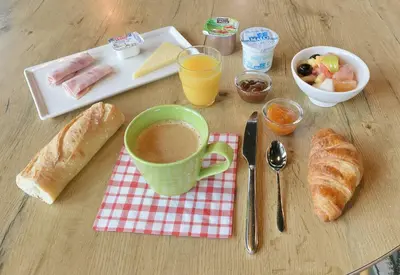 Nourriture dans l'hôtel ou à proximité