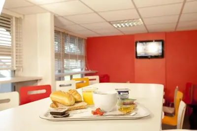 Nourriture dans l'hôtel ou à proximité