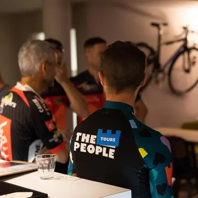 Clients de l'établissement The People - Tours