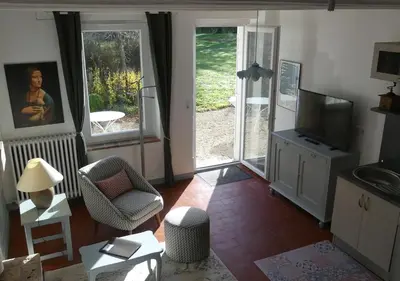 Cuisine ou kitchenette dans l'établissement Le gîte de l'Hermine - La Blinerie