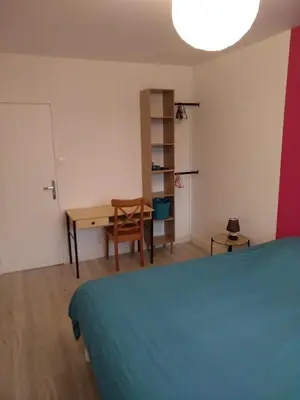 Un ou plusieurs lits dans un hébergement de l'établissement Nouveau! Appartement 80m2 tout neuf avec 3 belles chambres