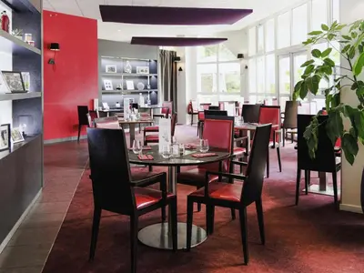 Restaurant ou autre lieu de restauration dans l'établissement Mercure Tours Nord
