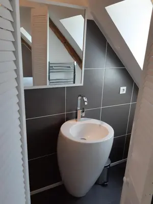 Salle de bains dans l'établissement La Grange