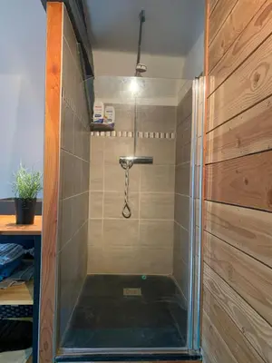 Salle de bains dans l'établissement Chambre en campagne