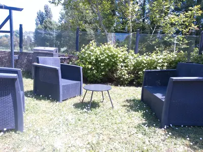 Jardin de l'établissement A 2 pas d AZAY