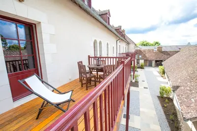Balcon ou terrasse dans l'établissement Les Suites du Château de Cheverny