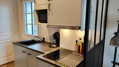 Cuisine ou kitchenette dans l'établissement la maison du philosophe