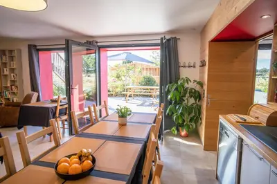 Coin salon dans l'établissement Le jardin des 4 saisons