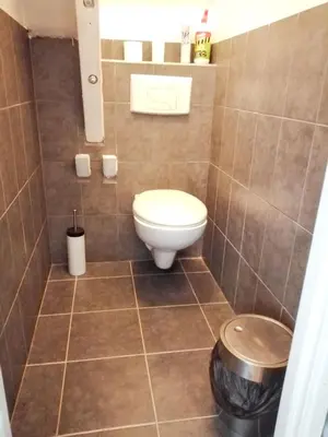 Salle de bains dans l'établissement Villa élégante à Château-la-Vallière avec piscine privée