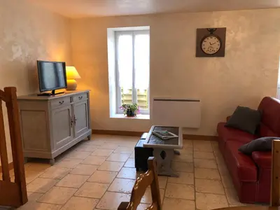 Télévision ou salle de divertissement dans l'établissement Les gites de la Planchette