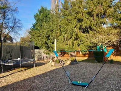 Aire de jeux pour enfants de l'établissement Le Cottage de Maé
