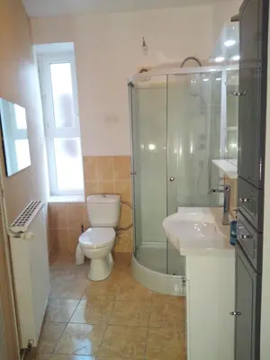 Salle de bains dans l'établissement Appartement 2 chambres 52 m2 centre ville