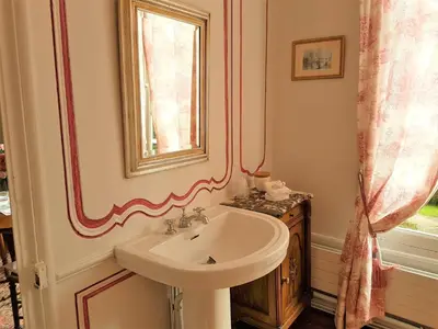 Salle de bains dans l'établissement Château de Beaulieu