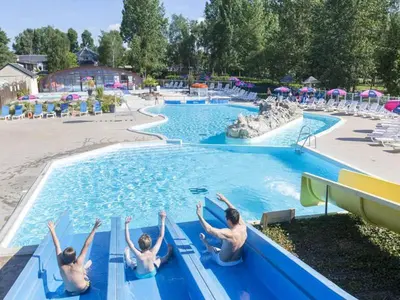 Piscine de l'établissement MOBIL HOME 6/8 places ou située à proximité