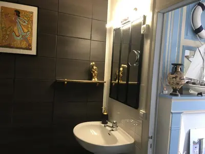 Salle de bains dans l'établissement Cote Sud