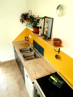Cuisine ou kitchenette dans l'établissement Gite de groupe 