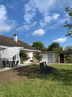 Jardin de l'établissement Les Cormiers