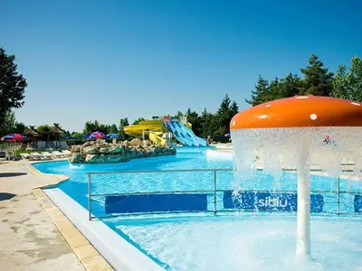Piscine de l'établissement GRS Mobil Home ou située à proximité