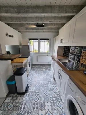 Cuisine ou kitchenette dans l'établissement 