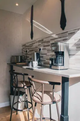 Cuisine ou kitchenette dans l'établissement T2 BedinSaumur LOIRE CHATEAU tout CONFORT