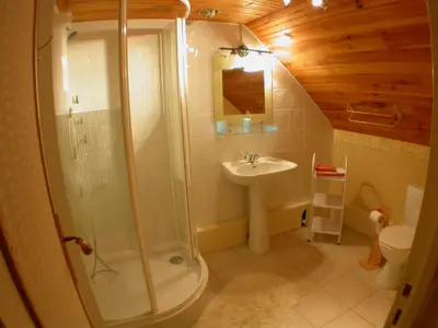 Salle de bains dans l'établissement Camping Au Clos de Beaulieu