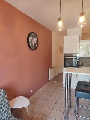 Cuisine ou kitchenette dans l'établissement appart centre ville bords de loire