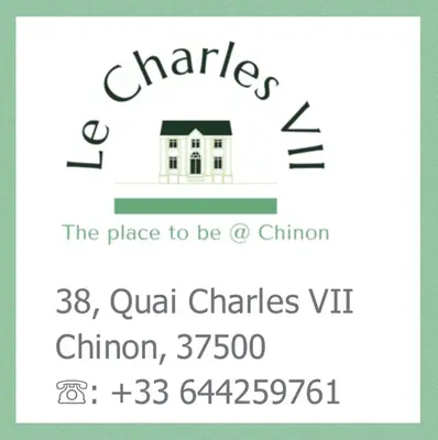 Certificat, récompense, panneau ou autre document affiché dans l'établissement Le Charles VII CHINON