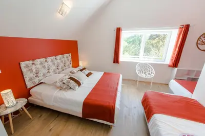 Un ou plusieurs lits dans un hébergement de l'établissement Les Hauts de Manse