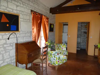 Coin salon dans l'établissement gîte du manoir des roches