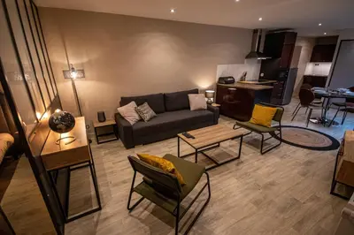 Coin salon dans l'établissement l'Atelier Chambourdin - Maison/Loft Centre Blois