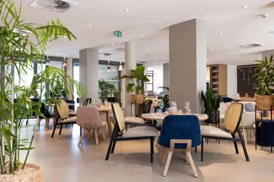 Coin salon dans l'établissement Hilton Garden Inn Tours Centre, France