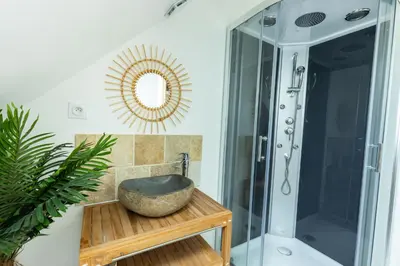 Salle de bains dans l'établissement Taiiga - Domaine Tropical