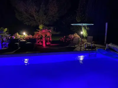 Piscine de l'établissement Gîte Le Travezay ou située à proximité