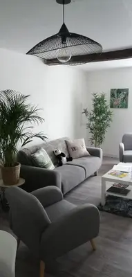 Coin salon dans l'établissement Gîte SOUAÏ ET ZEN , 5 mn du Zooparc de Beauval