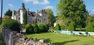 Piscine de l'établissement Le Moulin de Francueil ou située à proximité
