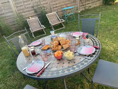 Nourriture dans la maison d'hôtes ou à proximité